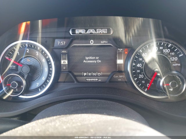 Ram 1500 Laramie  4x4 5'7 Box