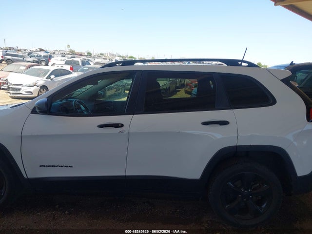Jeep Cherokee Altitude Fwd