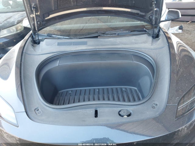 Tesla Model 3 Long Range Dual Motor All-wheel Drive