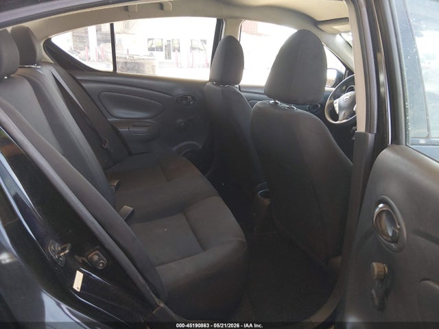 Nissan Versa 1.6 S+