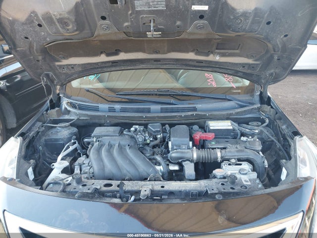 Nissan Versa 1.6 S+