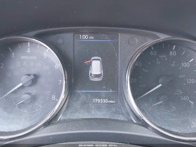 Nissan Rogue S