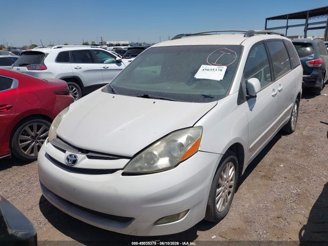 Toyota Sienna Xle
