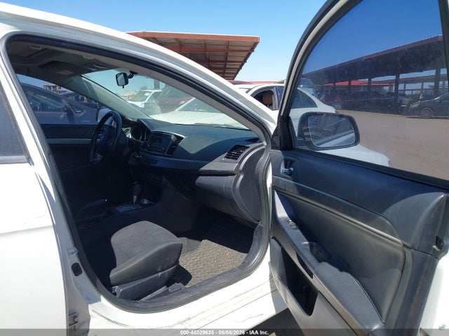 Mitsubishi Lancer Es