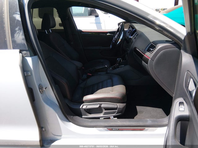 Volkswagen Jetta Gli