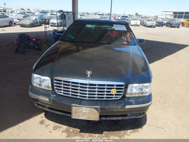 Cadillac DeVille Standard