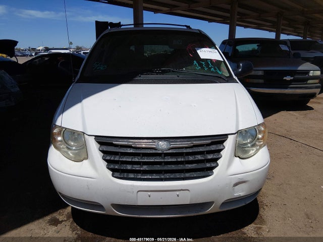 Chrysler Town & Country Touring