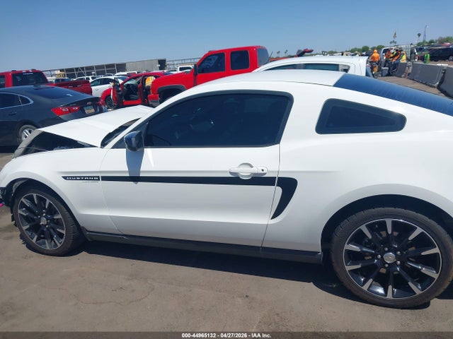 Ford Mustang V6 Premium
