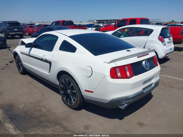 Ford Mustang V6 Premium