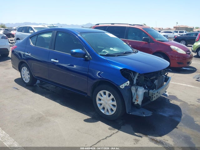 Salvage Nissan Versa Image