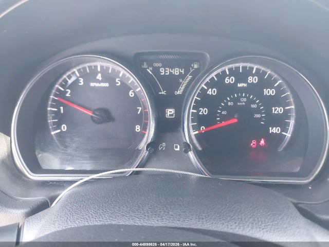 Nissan Versa 1.6 Sv