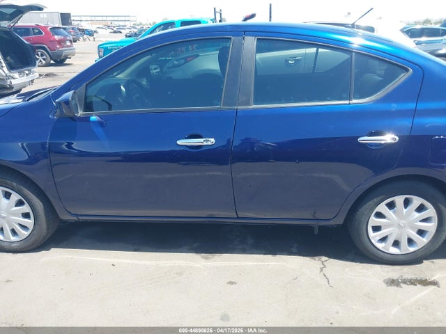Nissan Versa 1.6 Sv