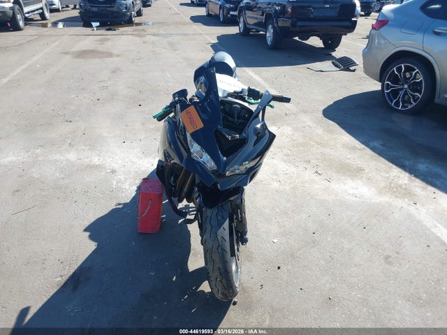 Kawasaki Zx400 S