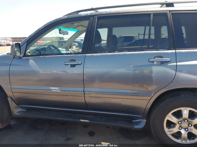 Toyota Highlander V6