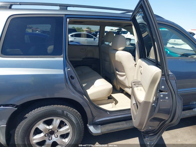 Toyota Highlander V6