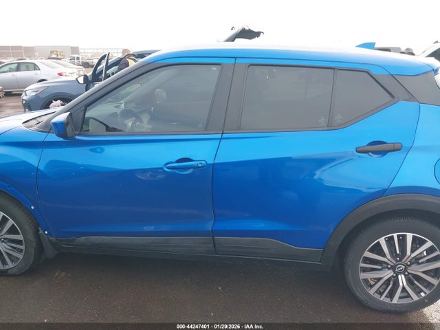 Nissan Kicks Sv Xtronic Cvt