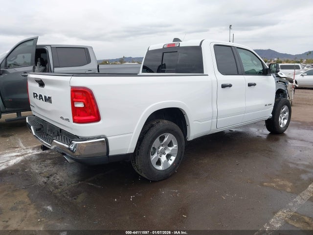 Ram 1500 Big Horn Crew Cab 4x4 6'4 Box