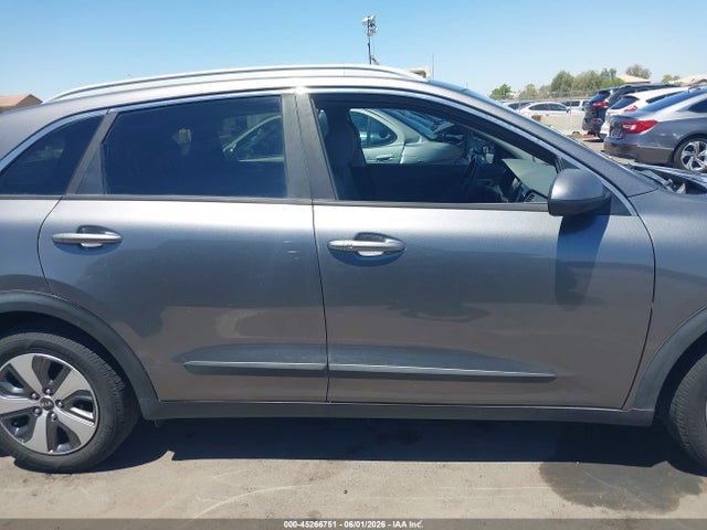 Kia Niro Lx