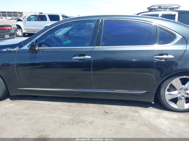 Lexus LS L