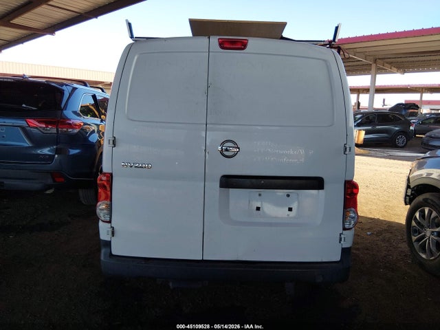Nissan Nv S