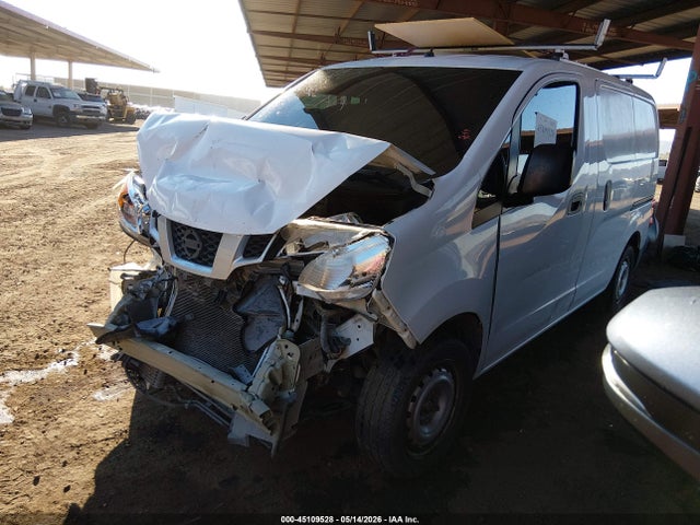 Nissan Nv S