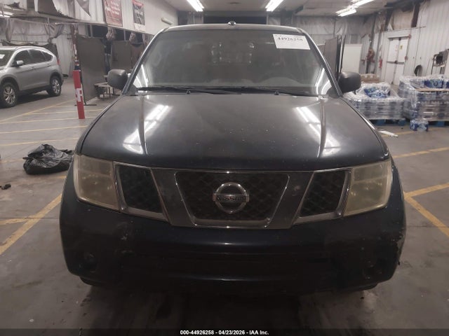 Nissan Frontier Sv