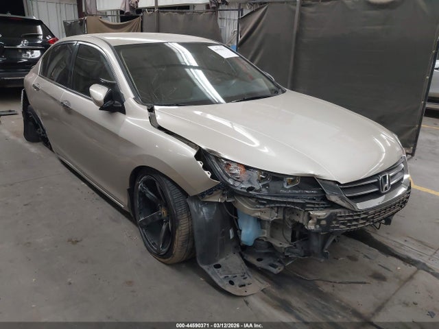 Salvage Honda Accord Image