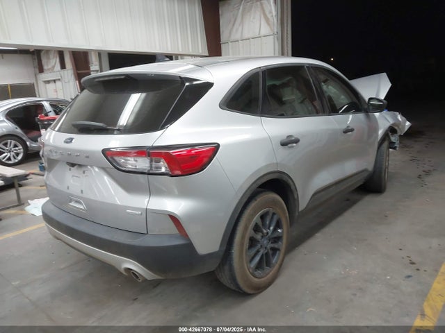 Ford Escape S