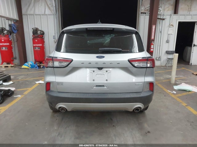 Ford Escape S