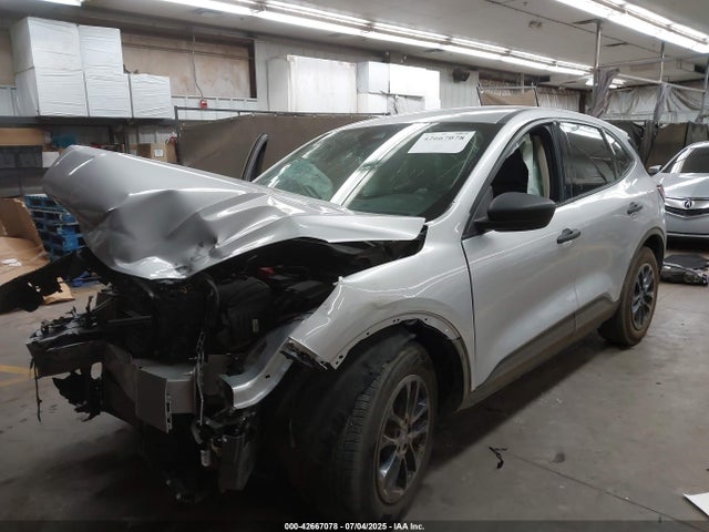 Ford Escape S