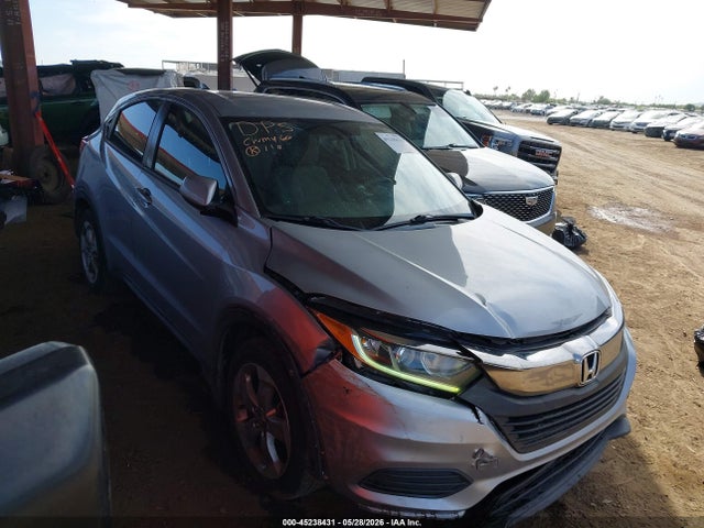 Salvage Honda HR-V Image
