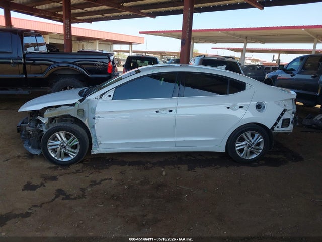 Hyundai ELANTRA Value Edition
