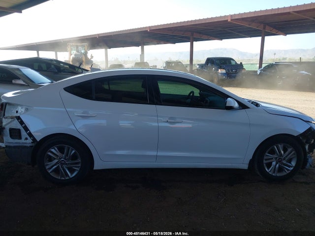Hyundai ELANTRA Value Edition