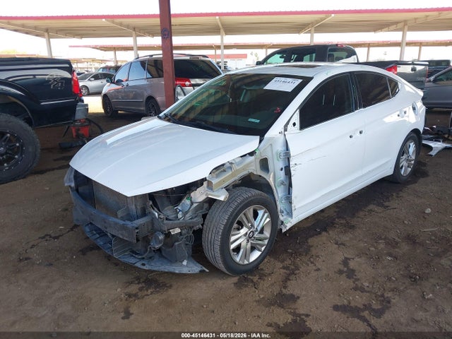 Hyundai ELANTRA Value Edition