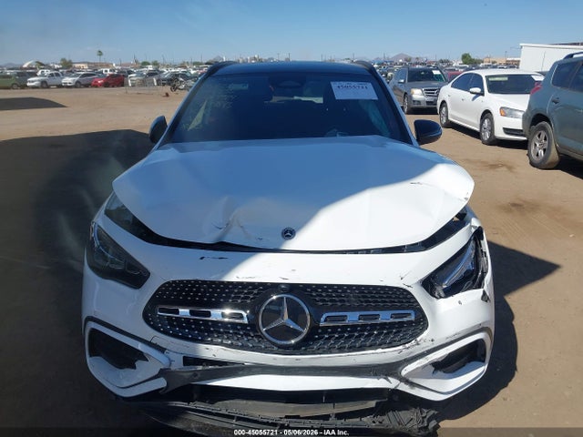 Mercedes-Benz GLA 4matic
