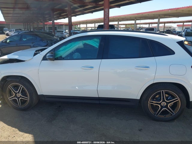 Mercedes-Benz GLA 4matic