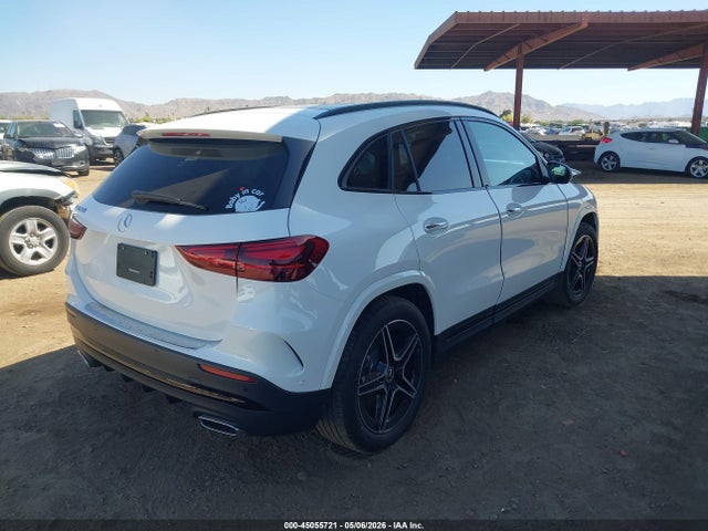Mercedes-Benz GLA 4matic