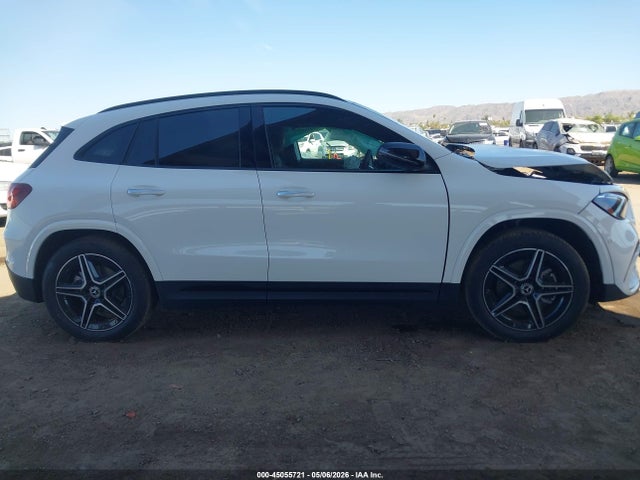 Mercedes-Benz GLA 4matic