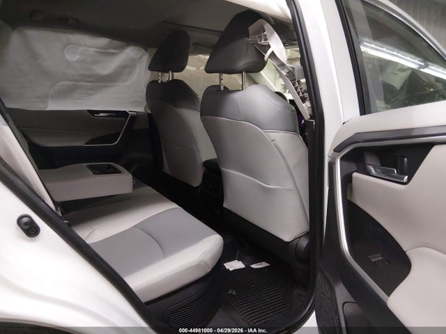 Toyota RAV4 Xle Premium
