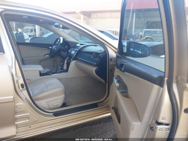 Toyota Camry Xle