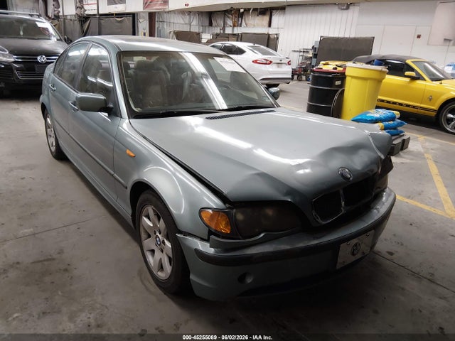 Salvage BMW 3 Series Image