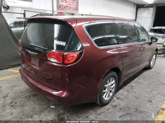 Chrysler Pacifica Touring
