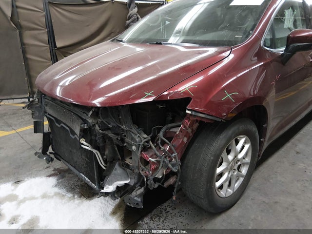 Chrysler Pacifica Touring