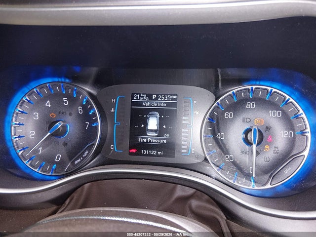 Chrysler Pacifica Touring