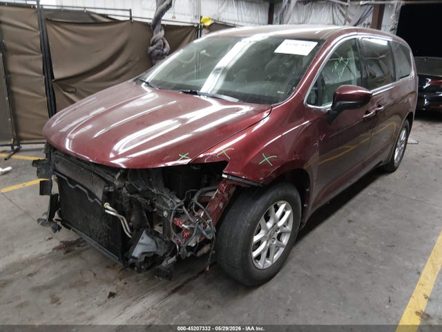 Chrysler Pacifica Touring