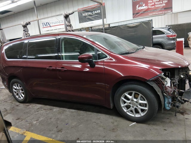 Chrysler Pacifica Touring