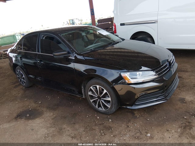 Salvage Volkswagen Jetta Image