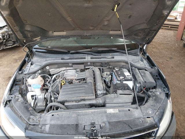Volkswagen Jetta 1.4t S
