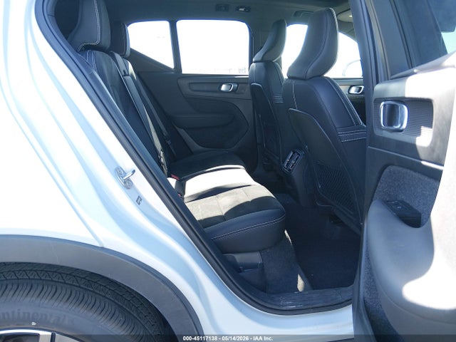 Volvo Xc40 Recharge Pure Electric P8 Twin Plus