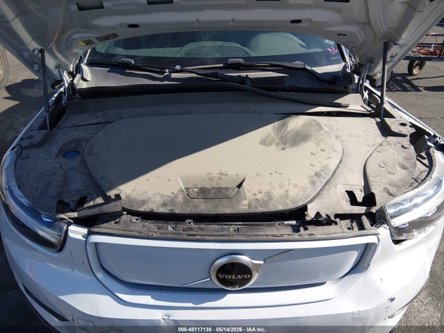 Volvo Xc40 Recharge Pure Electric P8 Twin Plus